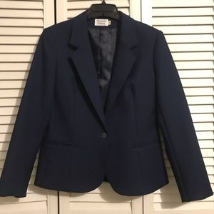 Personal Petites Suit